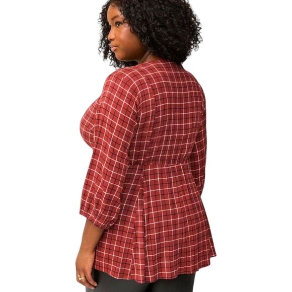TORRID FIT & FLARE Red & Black Plaid Rayon Slub Button- Up Shirt Size 3X - Picture 5 of 14